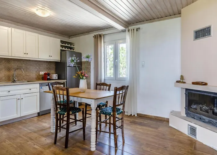 Villa Oak Tree Pefkias