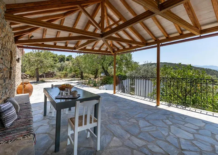 Oak Tree Villa Pefkias